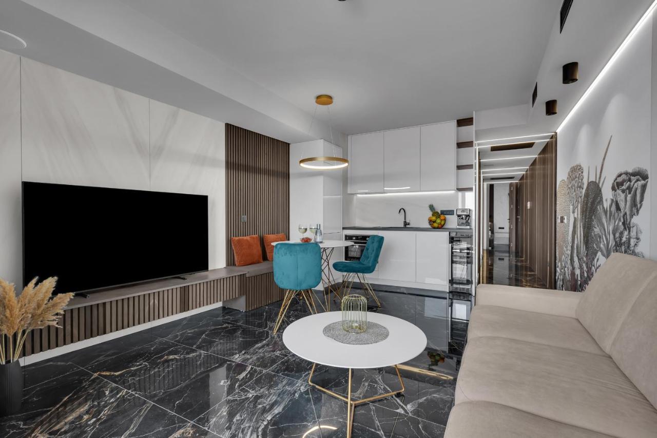 Lux Apartment Dolce Vita - Private Hottub Makarska Eksteriør bilde