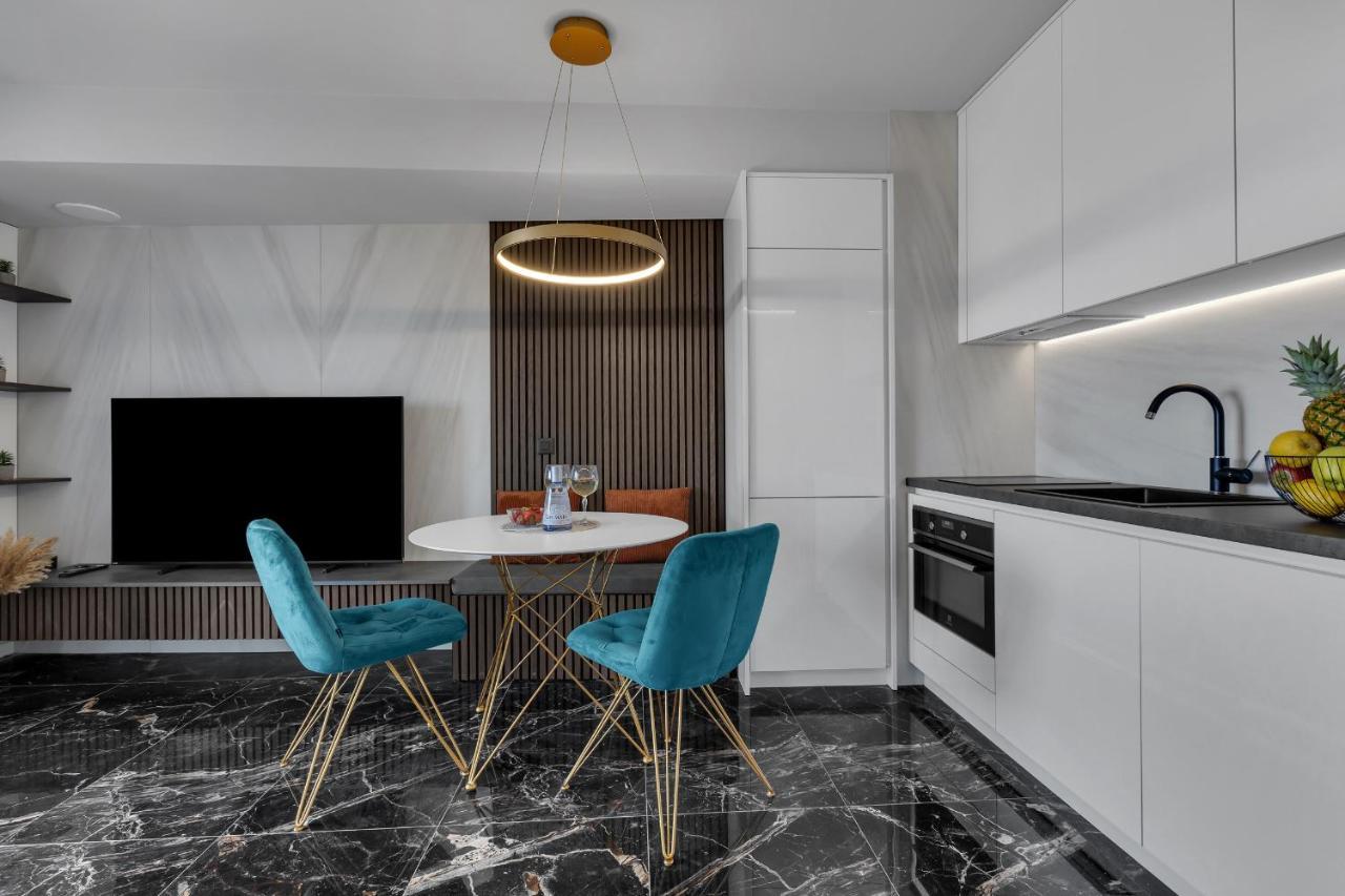 Lux Apartment Dolce Vita - Private Hottub Makarska Eksteriør bilde